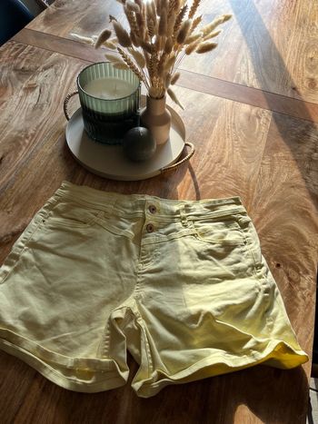 Short jaune pale Promod