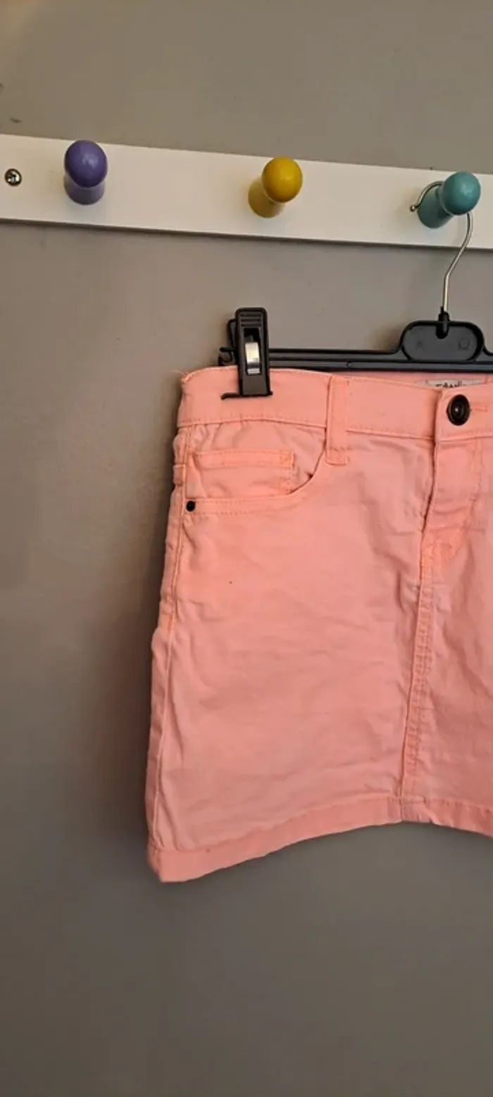 Jupe courte orangée - Marque Vitamine - Taille 12 ans - Très bon état. - photo numéro 4