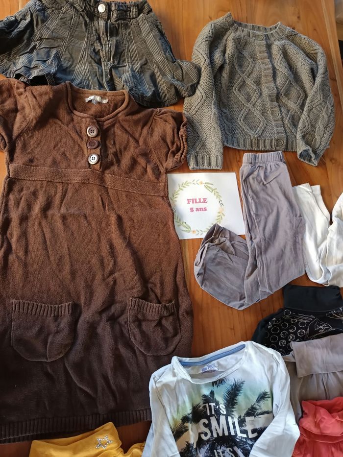 Lot 5ans fille (n°1) - photo numéro 2