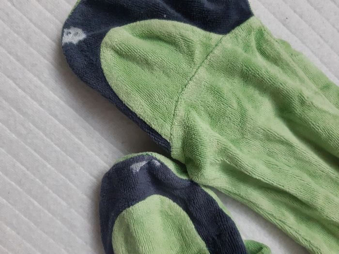 Pyjama vert 18 mois - photo numéro 4