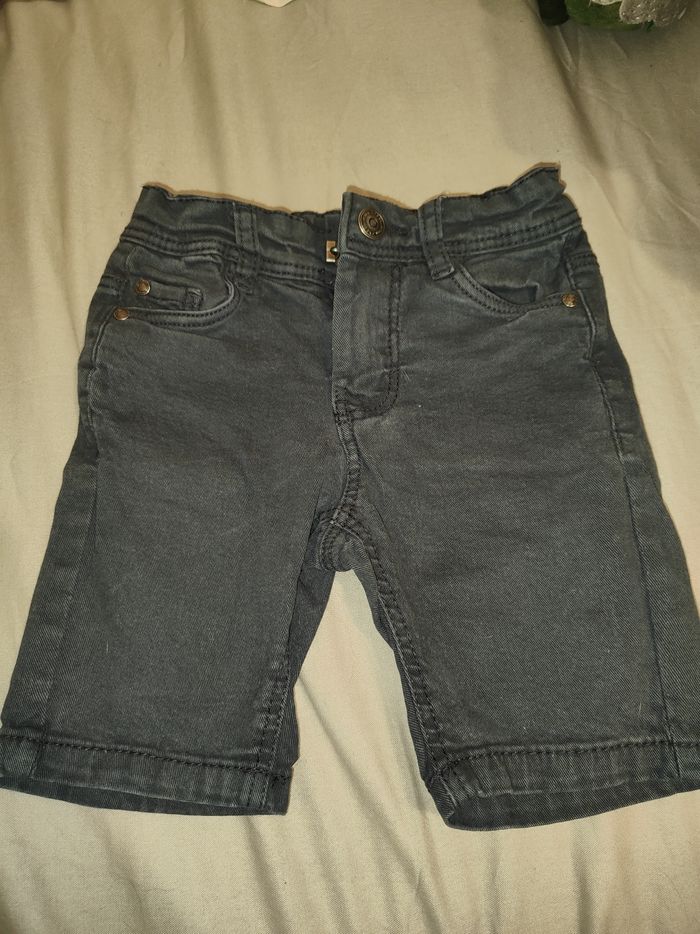 Short jean