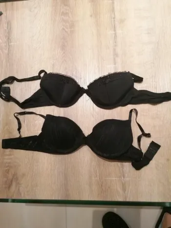 Lot 2 soutien gorge 85b