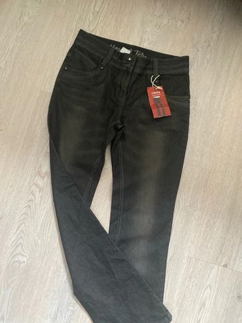 Jean pantalon Here  & There taille 152 cm 12 14 ans Neuf