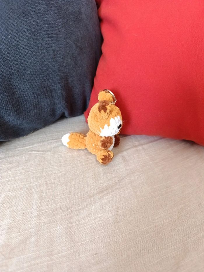 Mignon petit renard porte clé fait au crochet - photo numéro 2