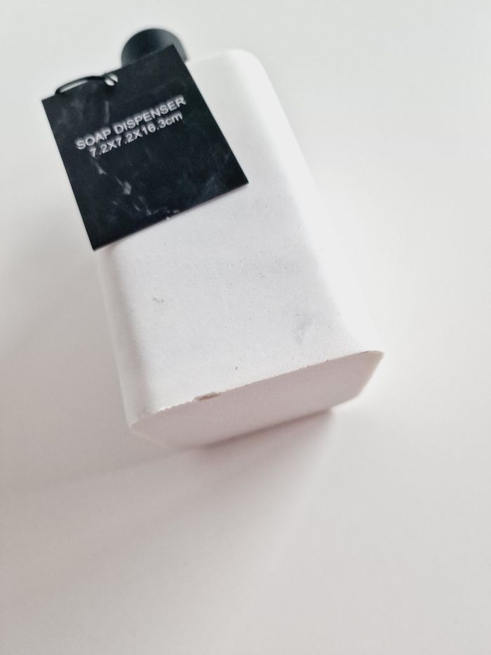 Pompe à savon - Effet marbré - Neuve avec étiquette ! - photo numéro 6
