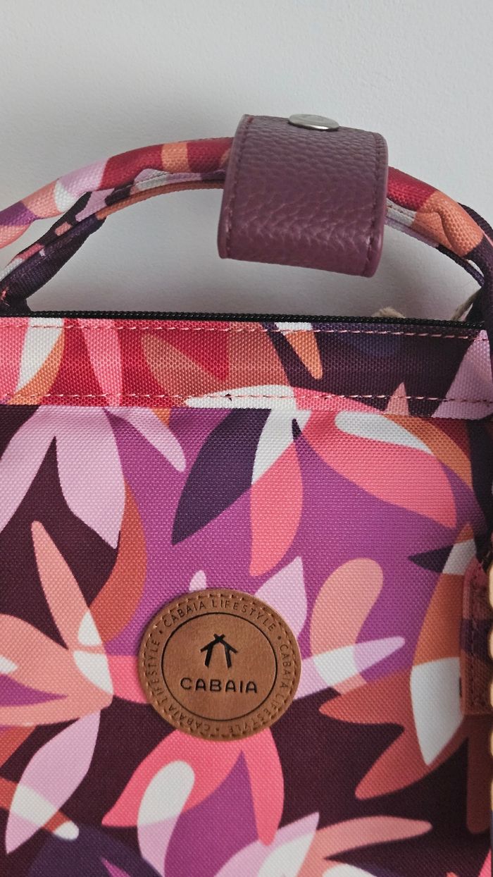 Sac à dos Adventurer Cabaia taille médium avec ses deux pochettes- neuf - photo numéro 6