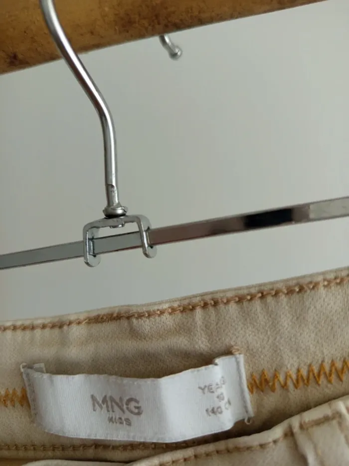 Short chino beige crème Mango Kids 10 ans - photo numéro 2