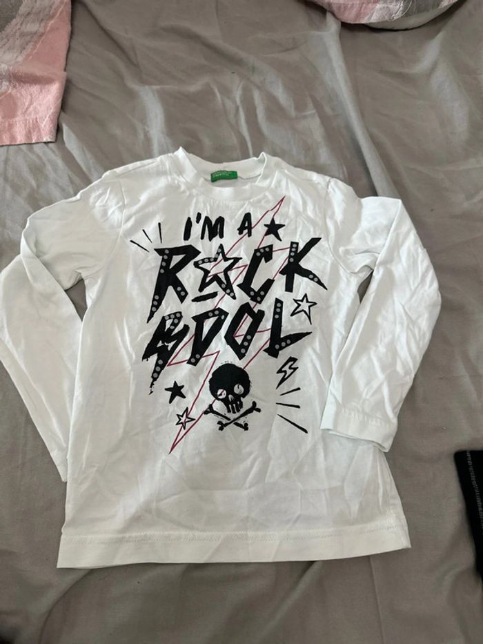 Tee shirt