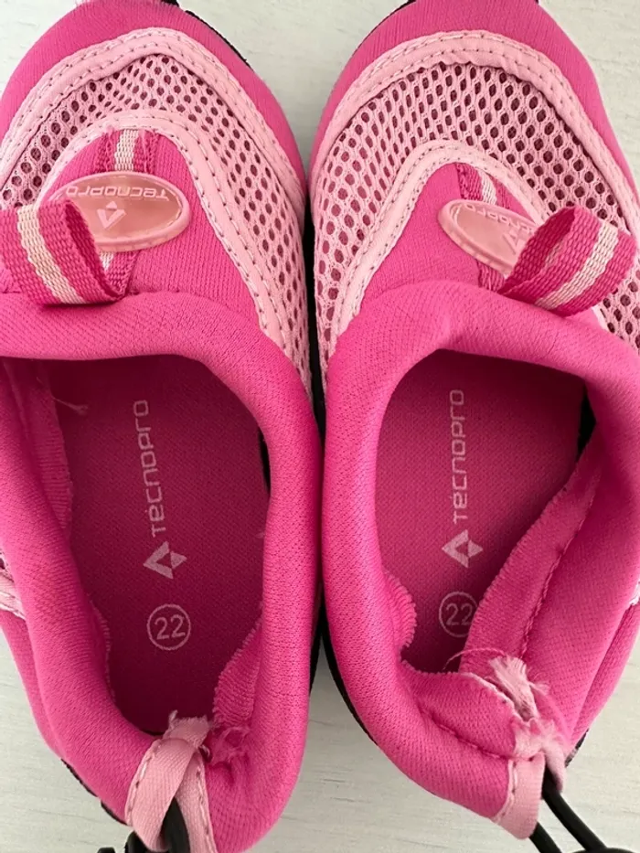 Chaussons d’eau rose T22 Tecnopro - photo numéro 4