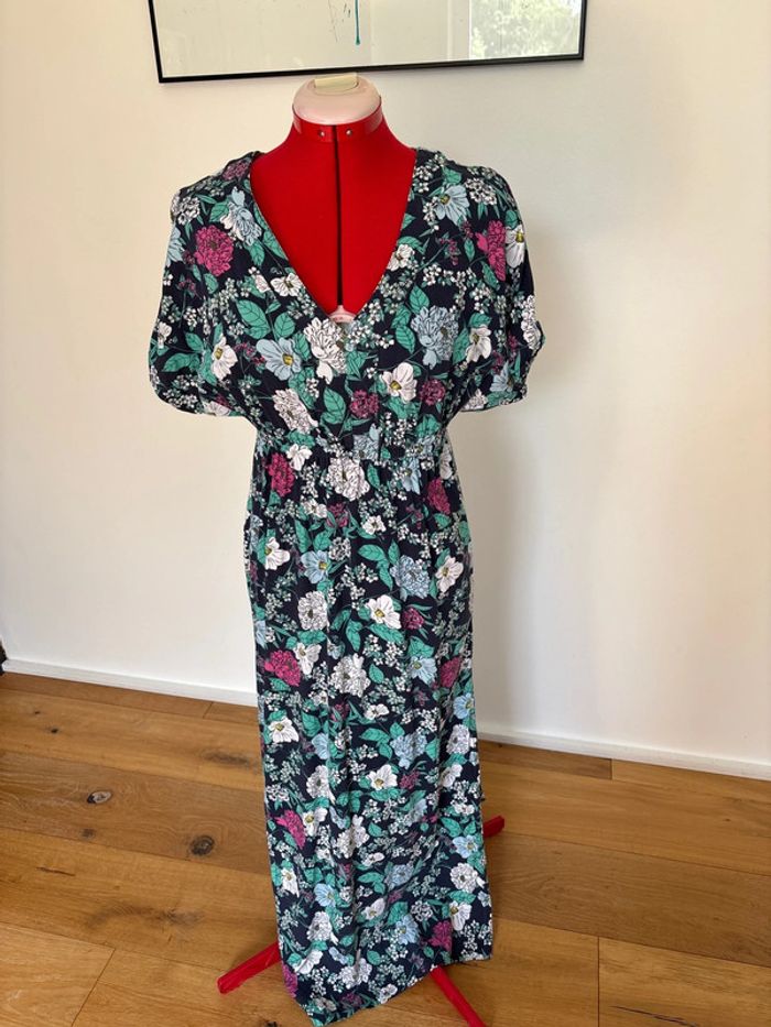 Roxy Robe