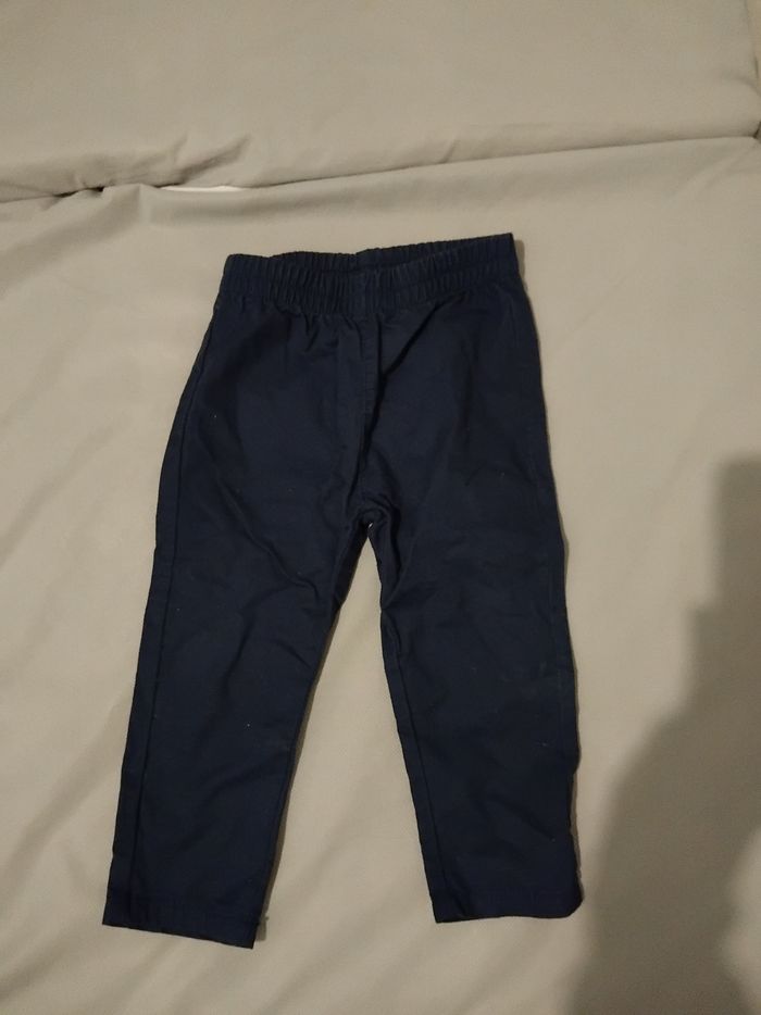 Pantalon bleu foncé 12 mois