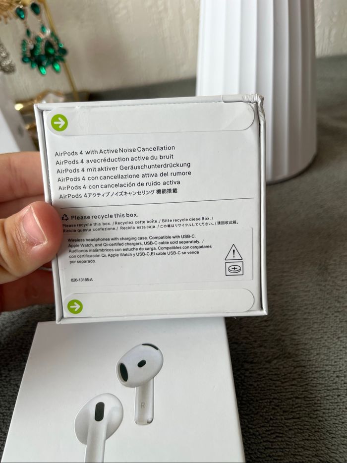 AirPod 4 - photo numéro 5