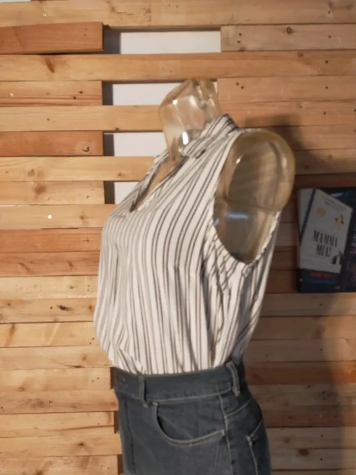 Débardeur rayé noir et blanc - photo numéro 7