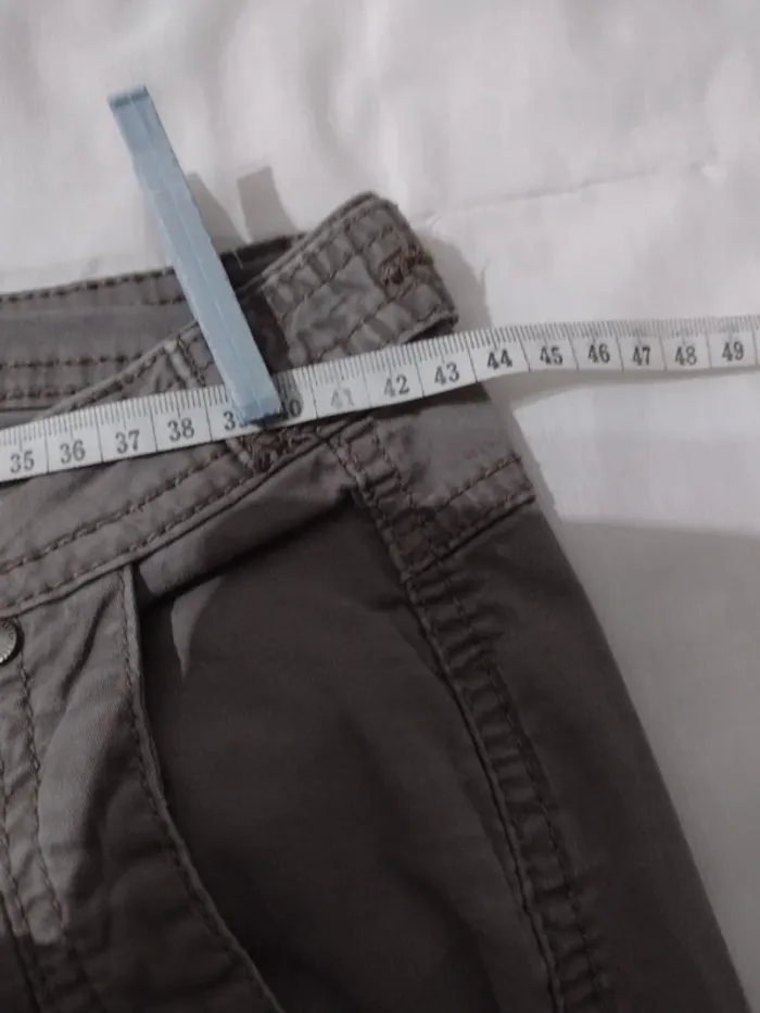 Pantacourt taille 42 - photo numéro 2
