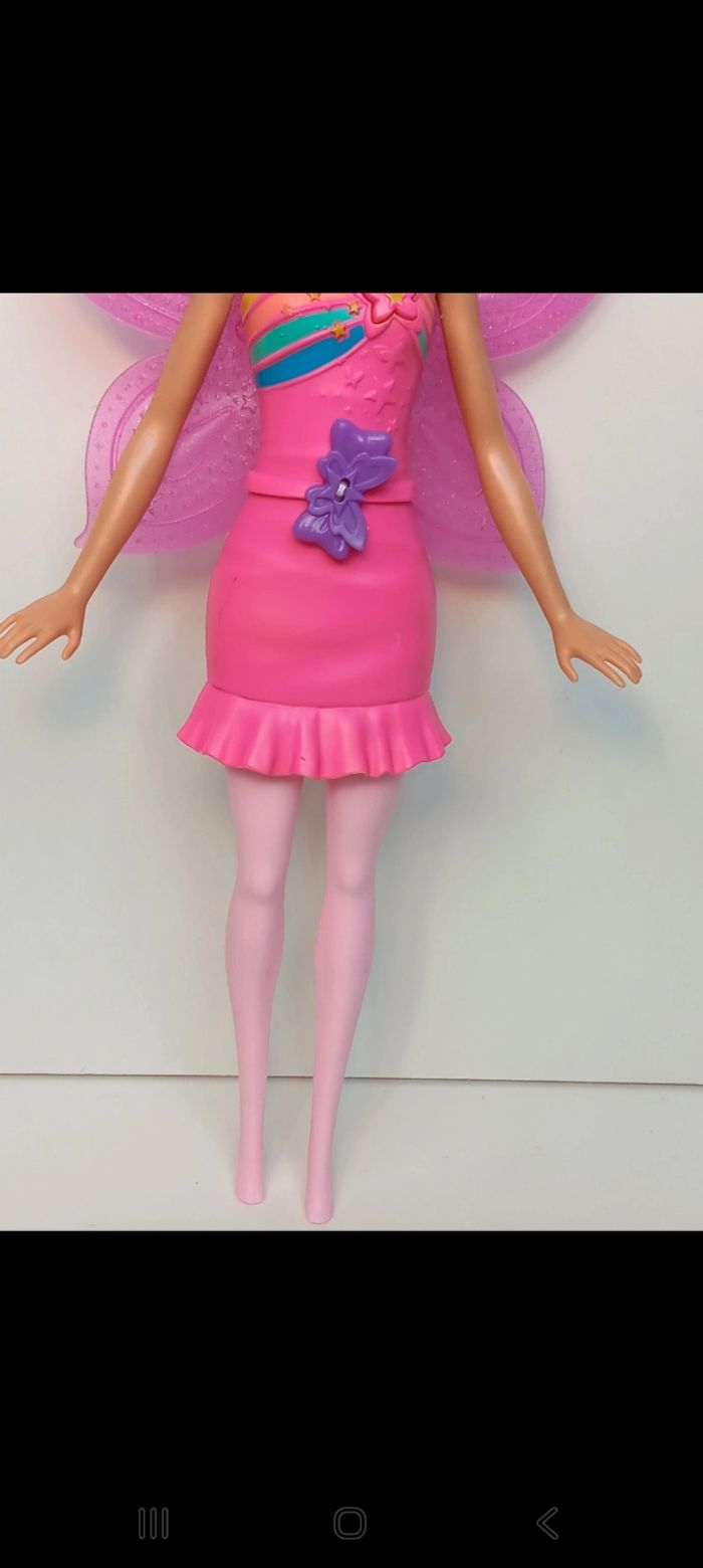 Poupée mattel Barbie Fée Papillon blonde
Poupée et ensemble compris - photo numéro 3