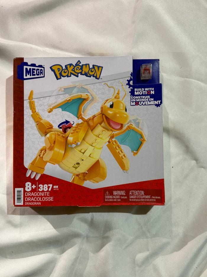 Pokémon Dracolosse à construire Avec mouvements