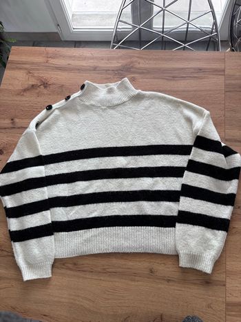 Pull rayé beige et noir Primark taille S