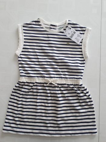 Robe Kiabi, neuve, 2 ans