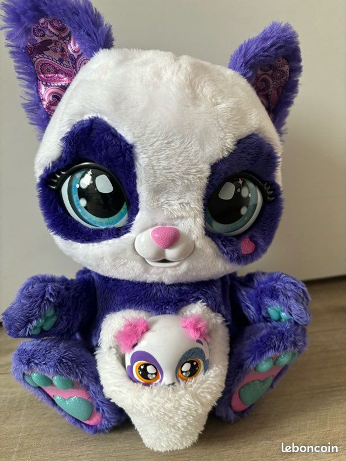 Peluche interactive maman panda et son bébé surprise (Peek-A-Roo) - photo numéro 2