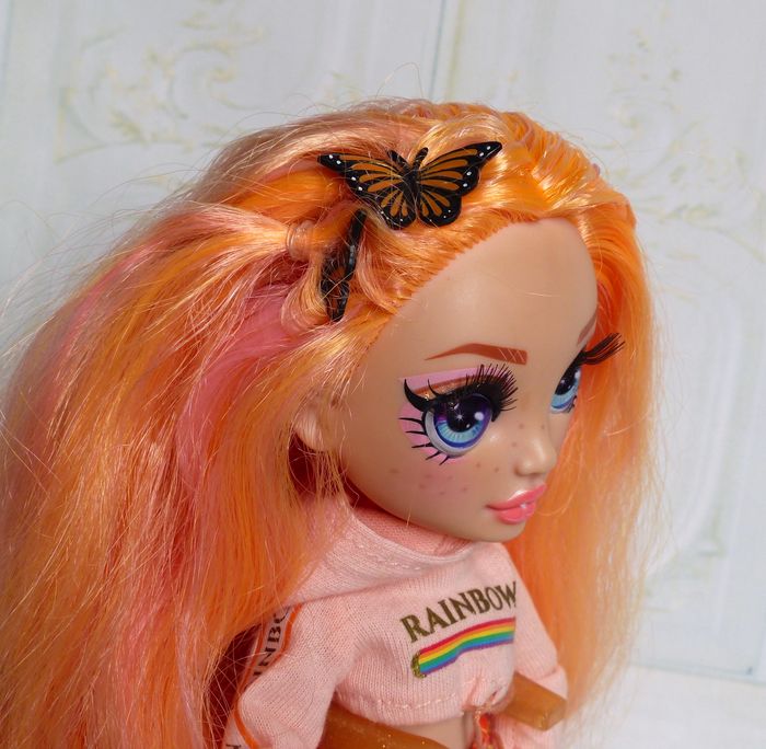 poupee Rainbow High Poppy Rowan - photo numéro 5