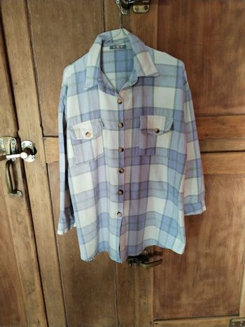 Chemise à carreaux