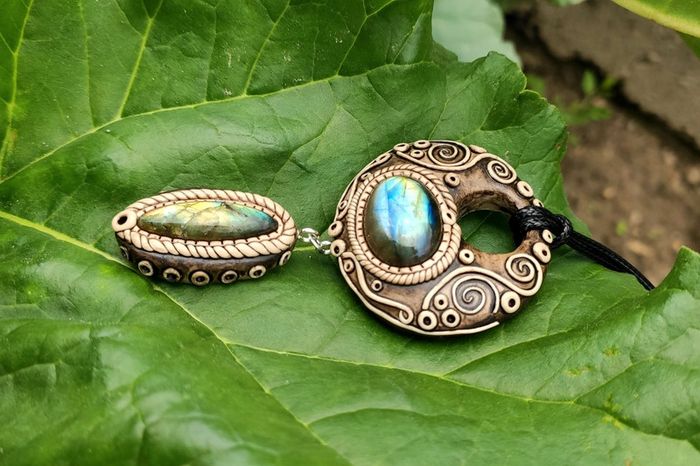 Collier totem labradorite - photo numéro 9