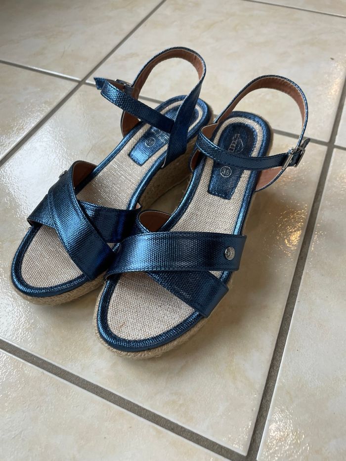 Chaussures à Talon compensée - photo numéro 3