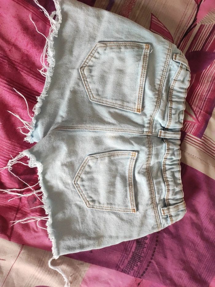 Short jean effet effiloché - photo numéro 4