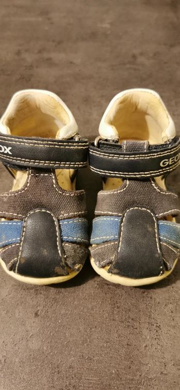 Sandales pointure 18