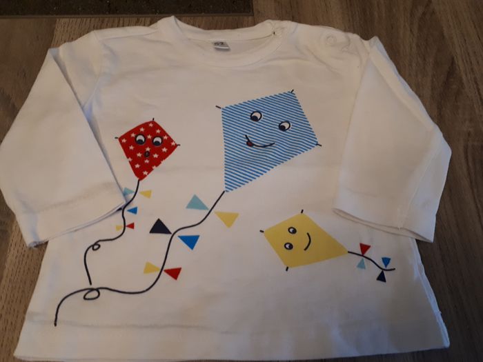 Lot 4 tee shirt manches courtes 3-6- mois - photo numéro 2