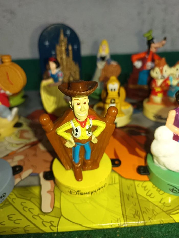 Lot de 14 tampons Disneyland paris Mc donald's vintage 1999 - photo numéro 4