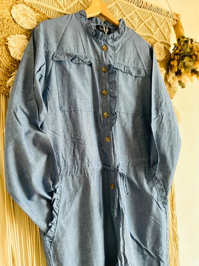 Combinaison bleu taille L. NEUVE
