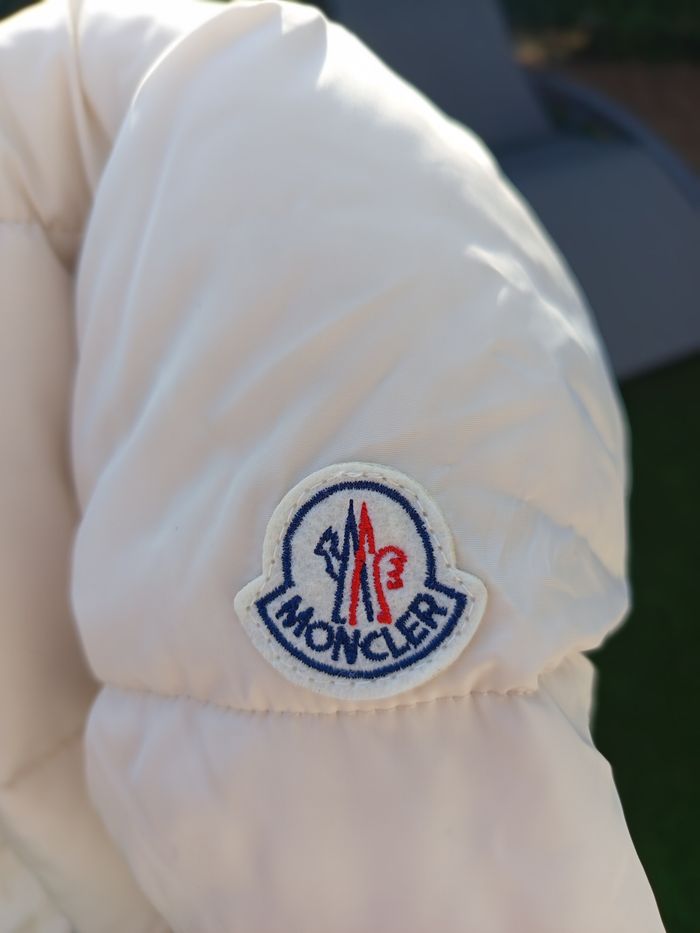Doudoune Moncler taille M - photo numéro 9