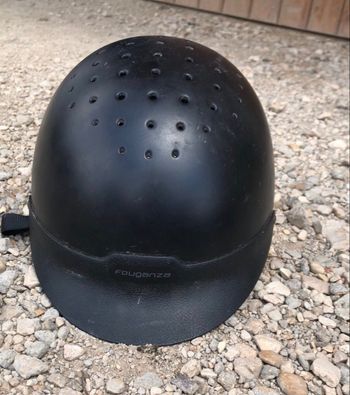Bombe d’équitation taille s 