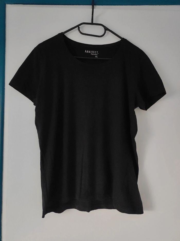 T-shirt manches courtes noir basique taille XL - photo numéro 2