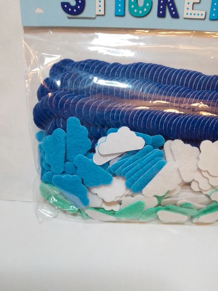 Autocollants feutrine "Nuage" scrapbooking - photo numéro 2