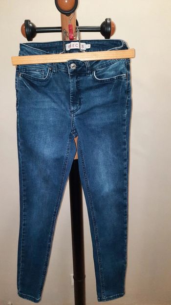 Jean femme taille XS Pièces