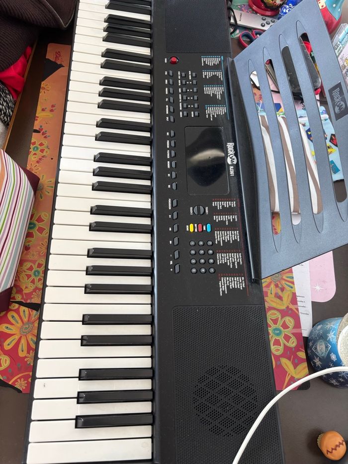 Clavier électronique - photo numéro 1