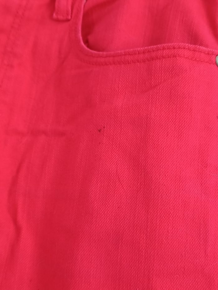 Jeans Rouge - photo numéro 3