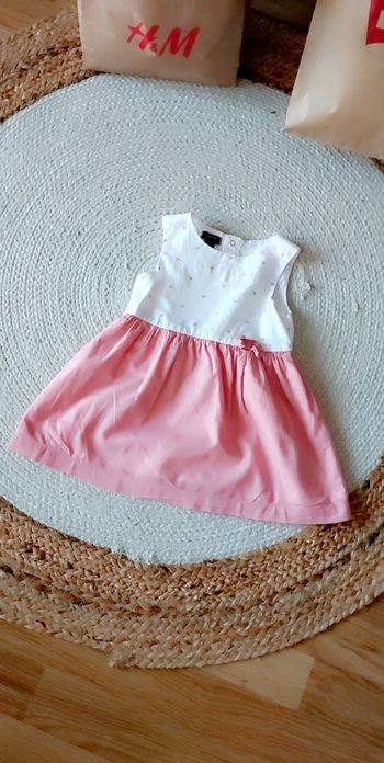 Robe blanche et rose
