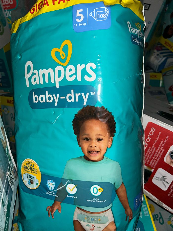 Pampers  taille 5