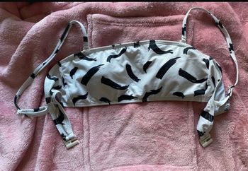 Haut de maillot de bain blanc motifs