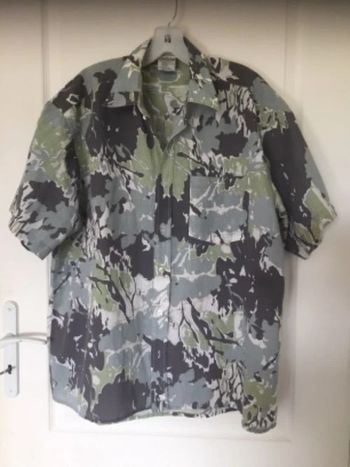 Chemise kaki chamarré XL