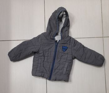 Veste 24 mois 
Très bon état