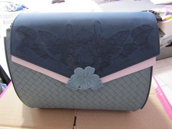 sac à main stitch loungefly