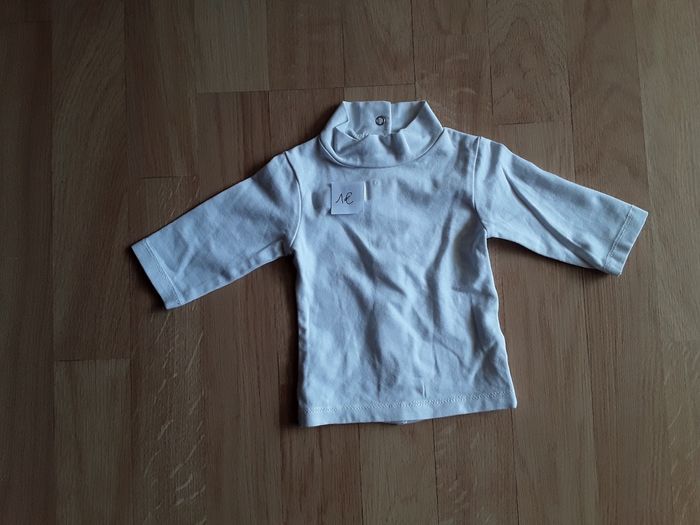 Sous pull ( Kiabi ) 1 mois