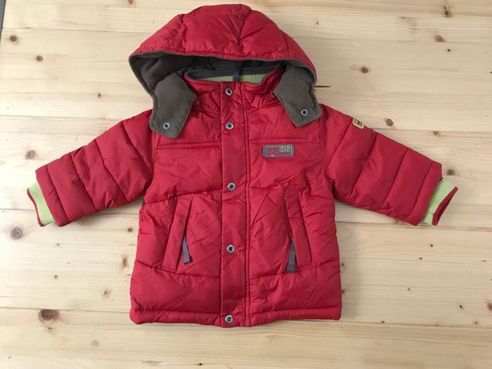 Blouson à capuche doudoune rouge 6 mois DPAM