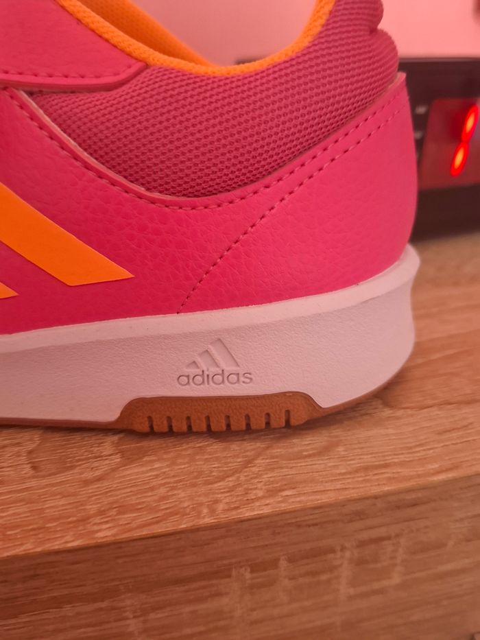 Baskets adidas t36 neuves - photo numéro 4
