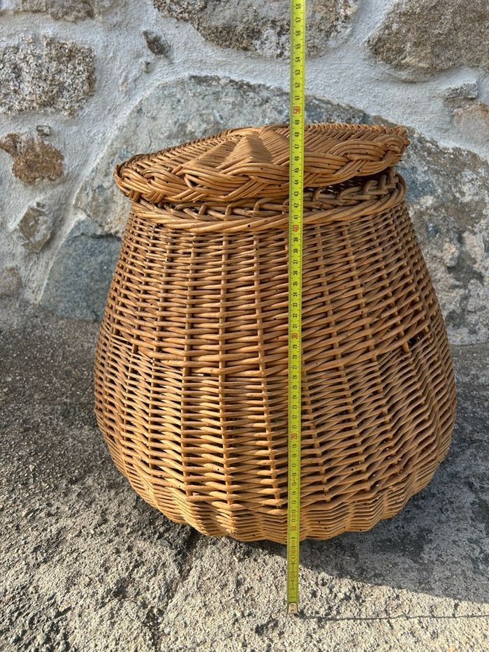Grand panier avec couvercle rond en osier très ancien ! - photo numéro 8