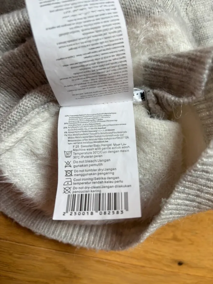 Pull d’hiver Camaïeu 7 ans - porté 1 fois - photo numéro 7